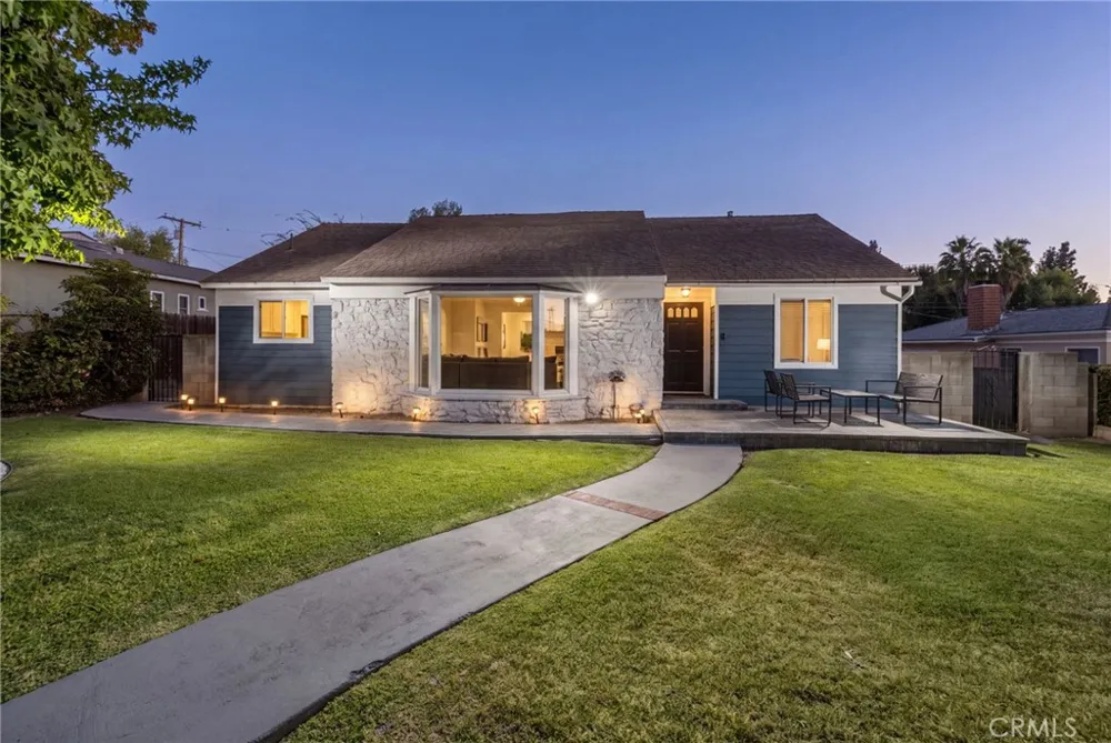 11736 Beverly Drive Whittier, CA 90601
