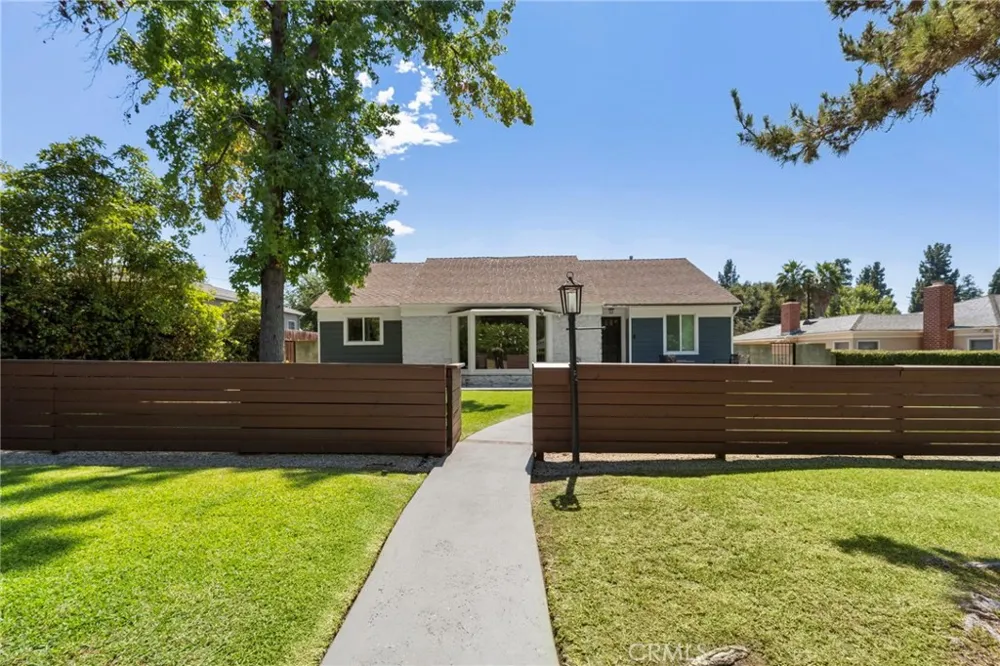 11736 Beverly Drive Whittier, CA 90601