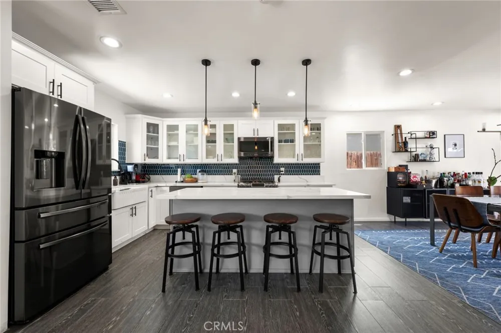 11736 Beverly Drive Whittier, CA 90601