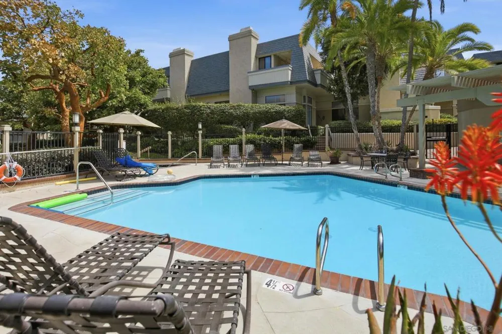 7965 Caminito Del Cid La Jolla, CA 92037