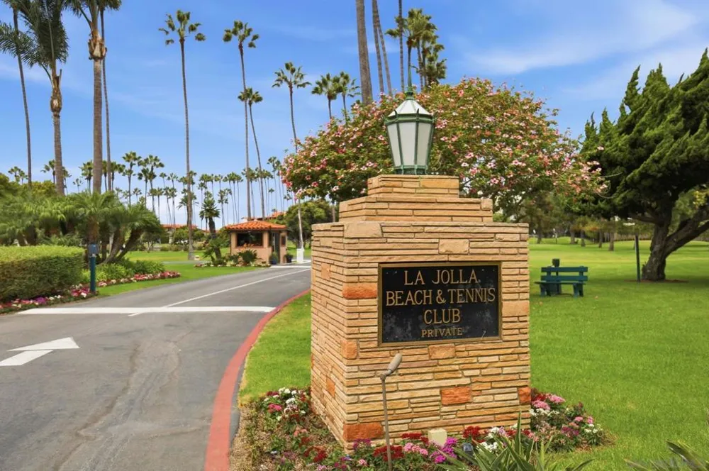 7965 Caminito Del Cid La Jolla, CA 92037
