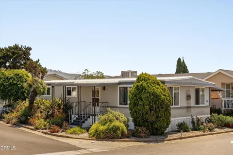 10 Wisteria Way