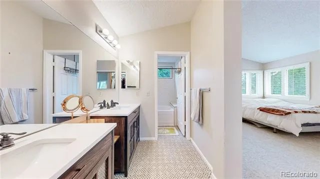2161 E Phillips Lane Centennial, CO 80122