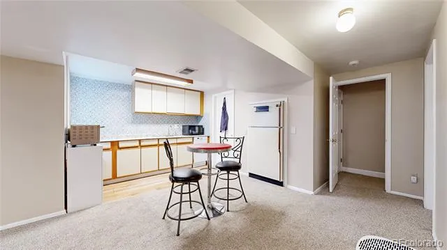 2161 E Phillips Lane Centennial, CO 80122