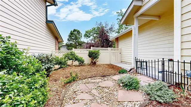 2161 E Phillips Lane Centennial, CO 80122