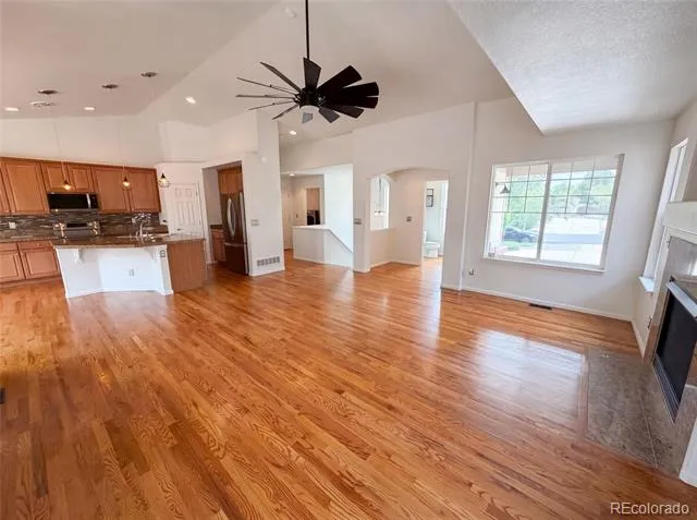 2802 S Ireland Way Aurora, CO 80013