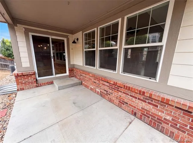 2802 S Ireland Way Aurora, CO 80013