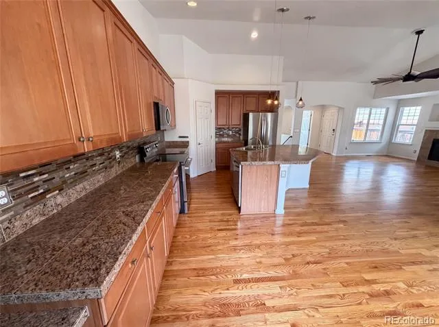 2802 S Ireland Way Aurora, CO 80013