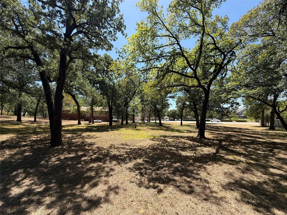 2009 Forest Ridge Drive Bedford, TX 76021