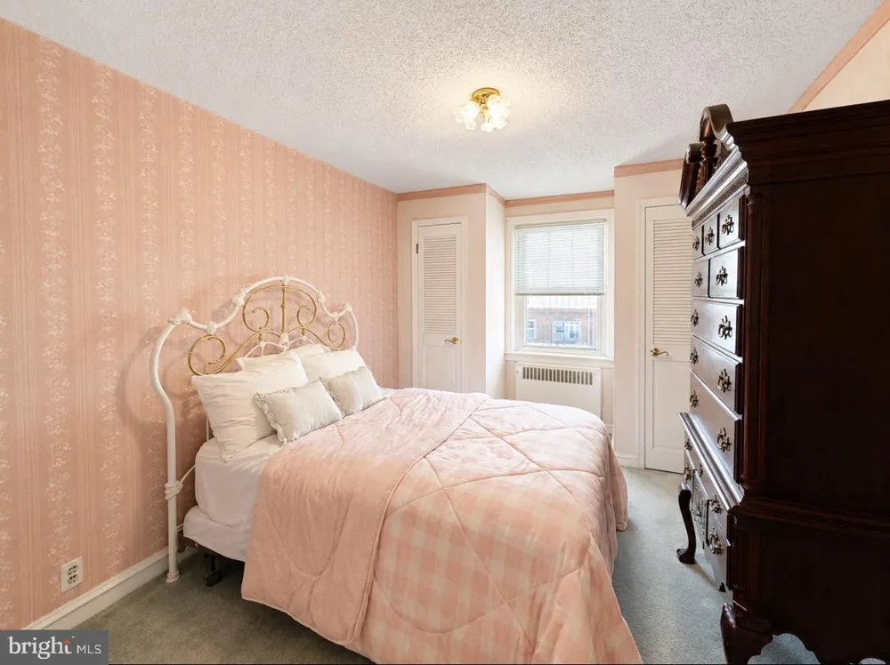 2928 GLENVIEW STREET Philadelphia, PA 19149
