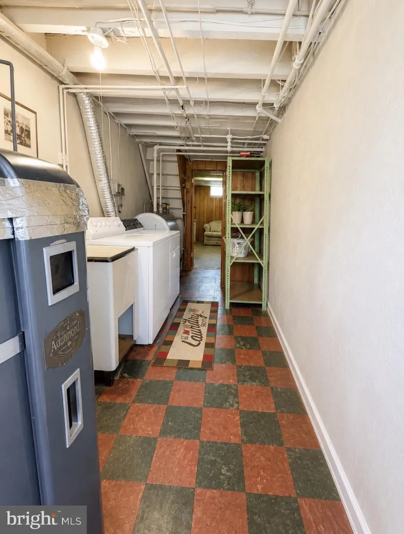 2928 GLENVIEW STREET Philadelphia, PA 19149