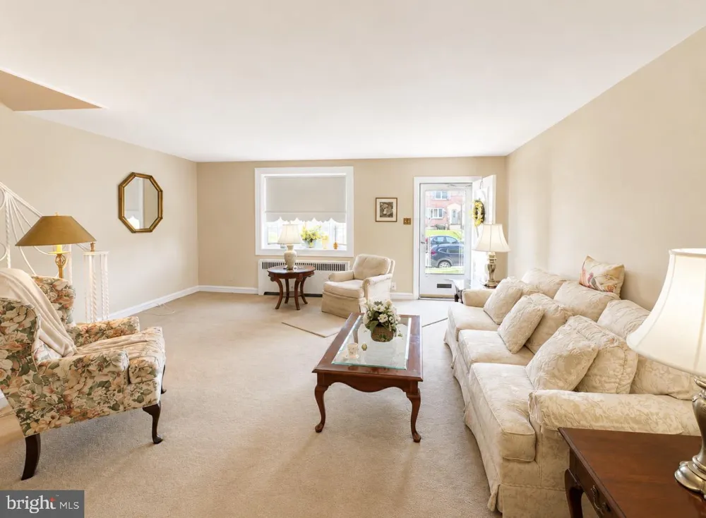 2928 GLENVIEW STREET Philadelphia, PA 19149