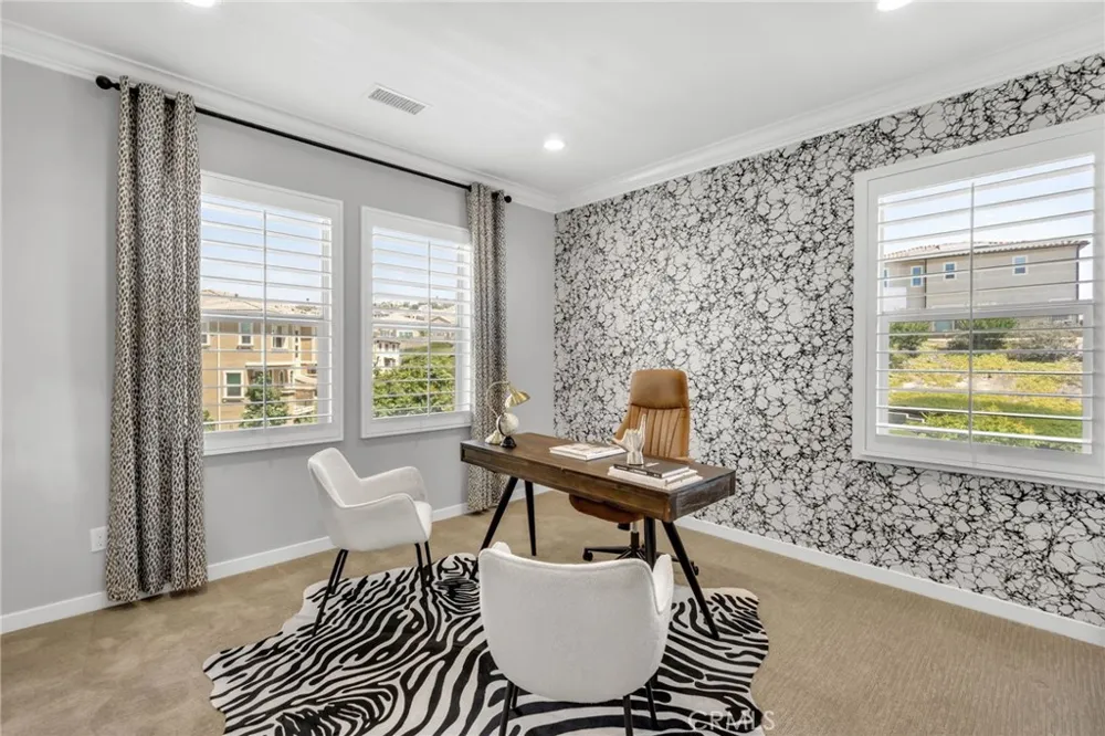 101 Alder Ridge Lake Forest, CA 92610