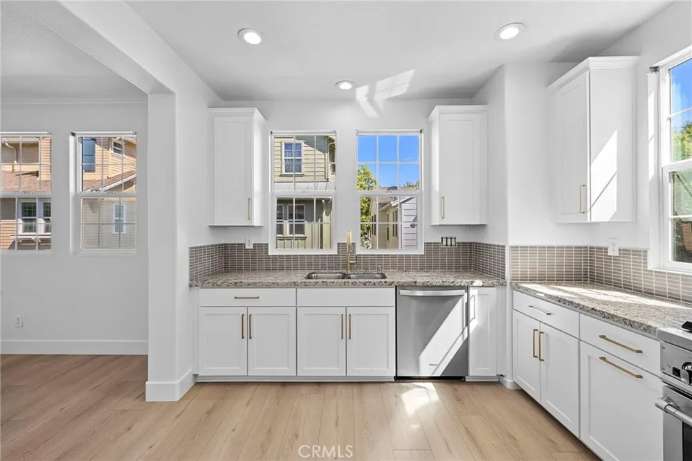 27 Rinehart Ladera Ranch, CA 92694