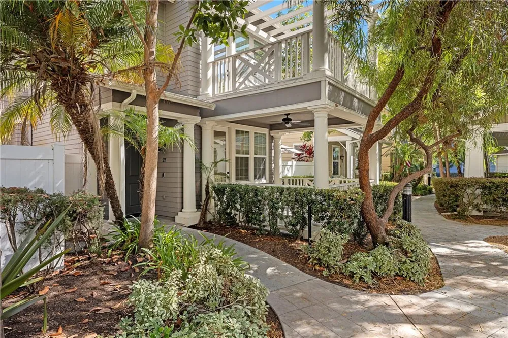 27 Rinehart Ladera Ranch, CA 92694