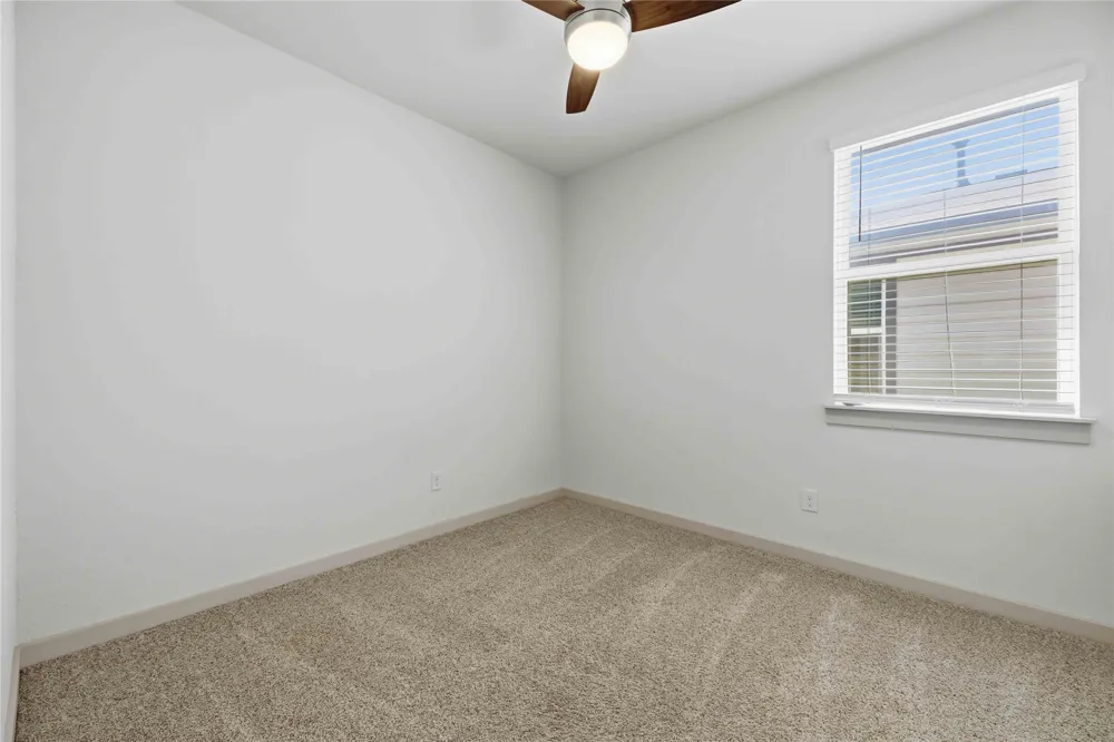 453 Agave Azul Way Leander, TX 78641