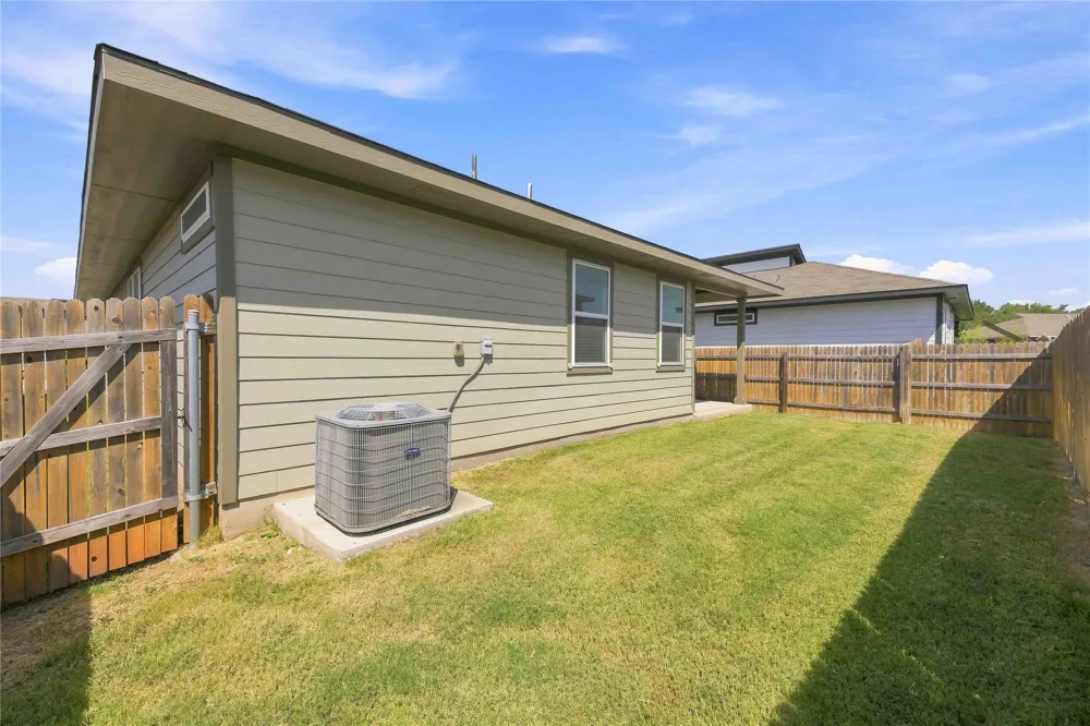 453 Agave Azul Way Leander, TX 78641