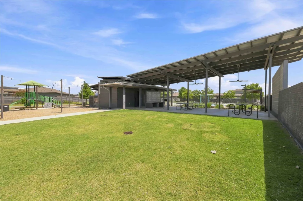 453 Agave Azul Way Leander, TX 78641