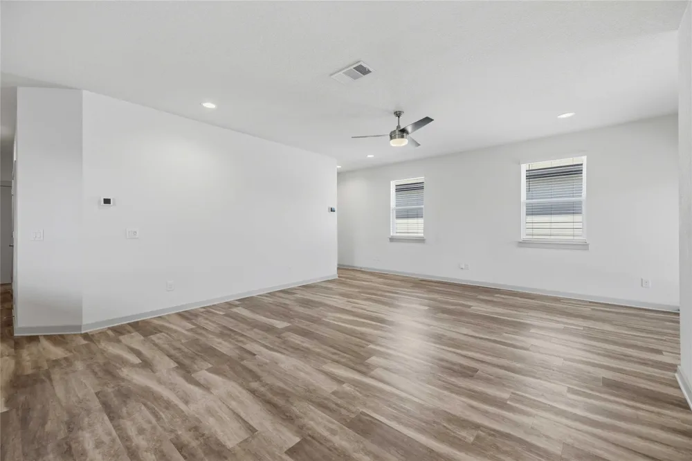 453 Agave Azul Way Leander, TX 78641