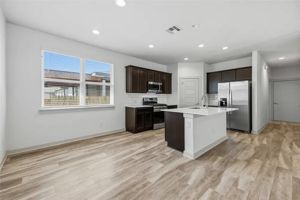 453 Agave Azul Way Leander, TX 78641