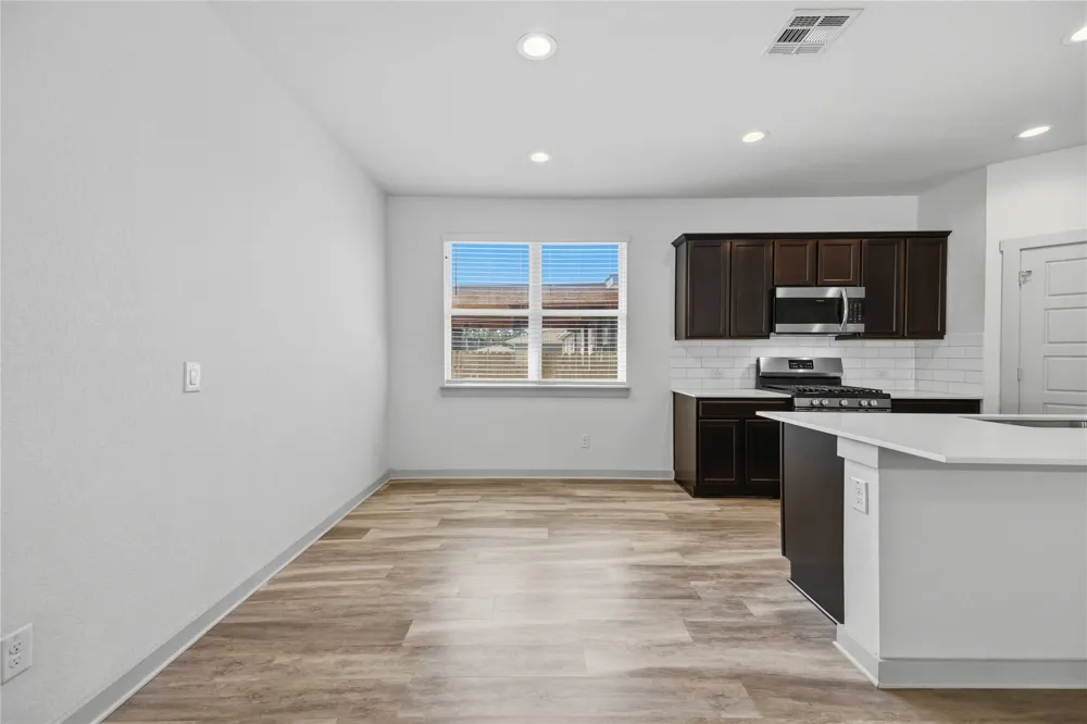 453 Agave Azul Way Leander, TX 78641