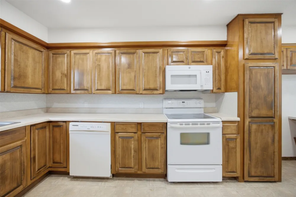 421364 E 1164 ROAD Eufaula, OK 74432
