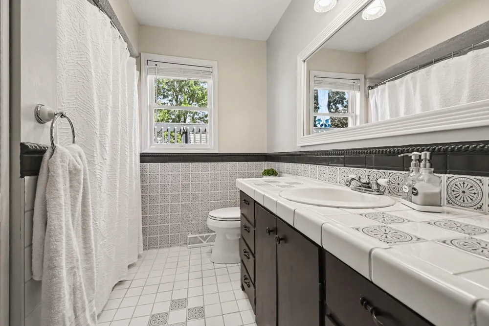 303 Anderson Drive Wayland City, MI 49348