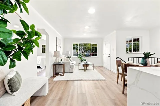 2941 Ivanhoe Street Denver, CO 80207