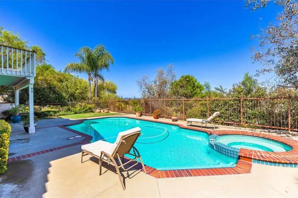 31562 Paseo Goleta Temecula, CA 92592