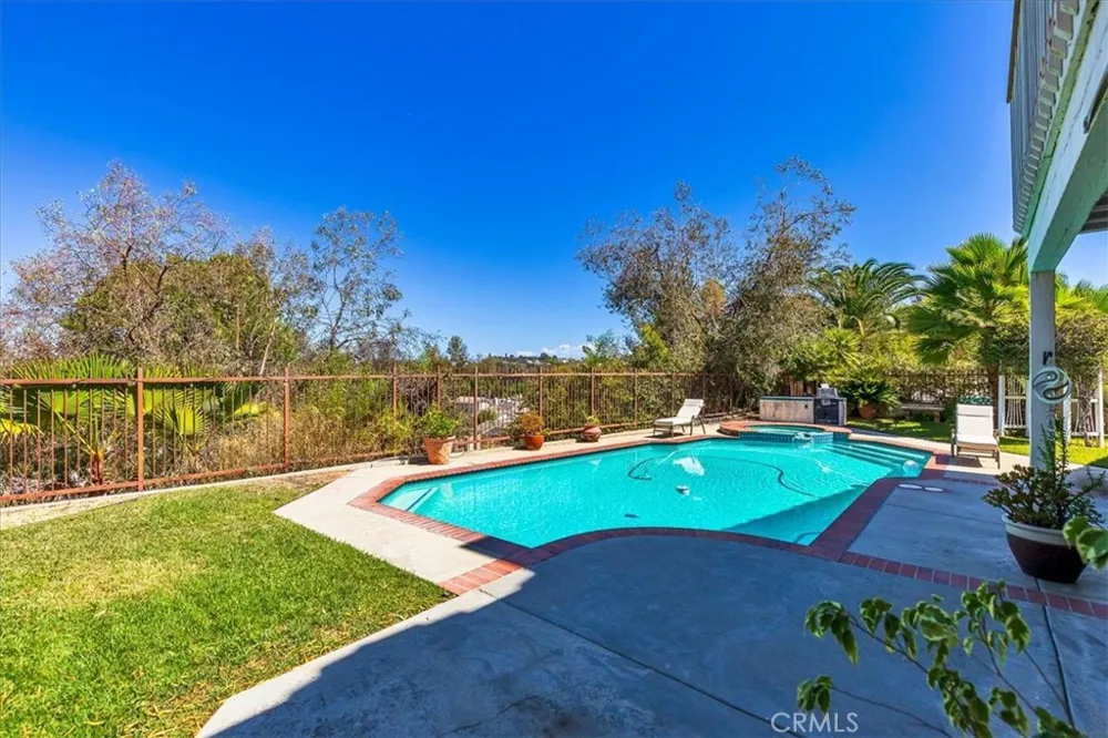 31562 Paseo Goleta Temecula, CA 92592