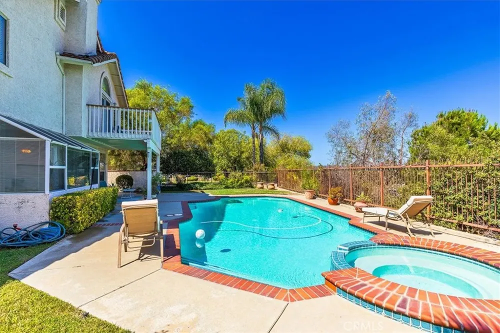 31562 Paseo Goleta Temecula, CA 92592