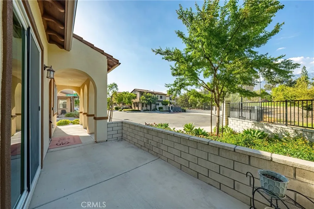 1618 Mickelson Court Upland, CA 91784