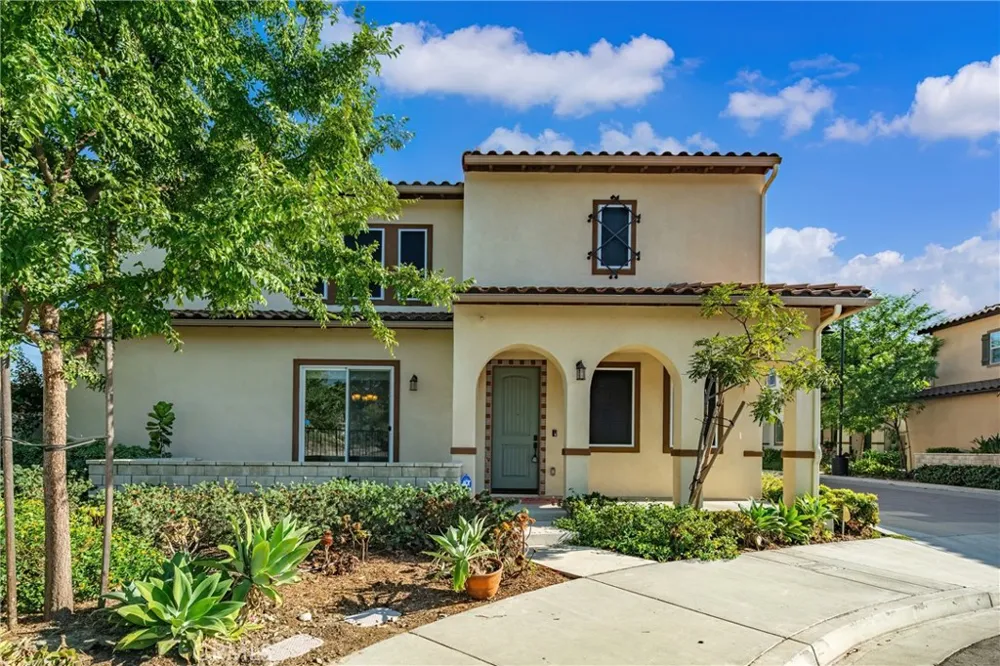 1618 Mickelson Court Upland, CA 91784