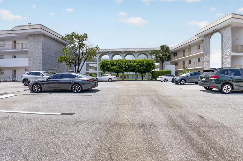 5501 NW 2nd Ave #106 Boca Raton, FL 33487
