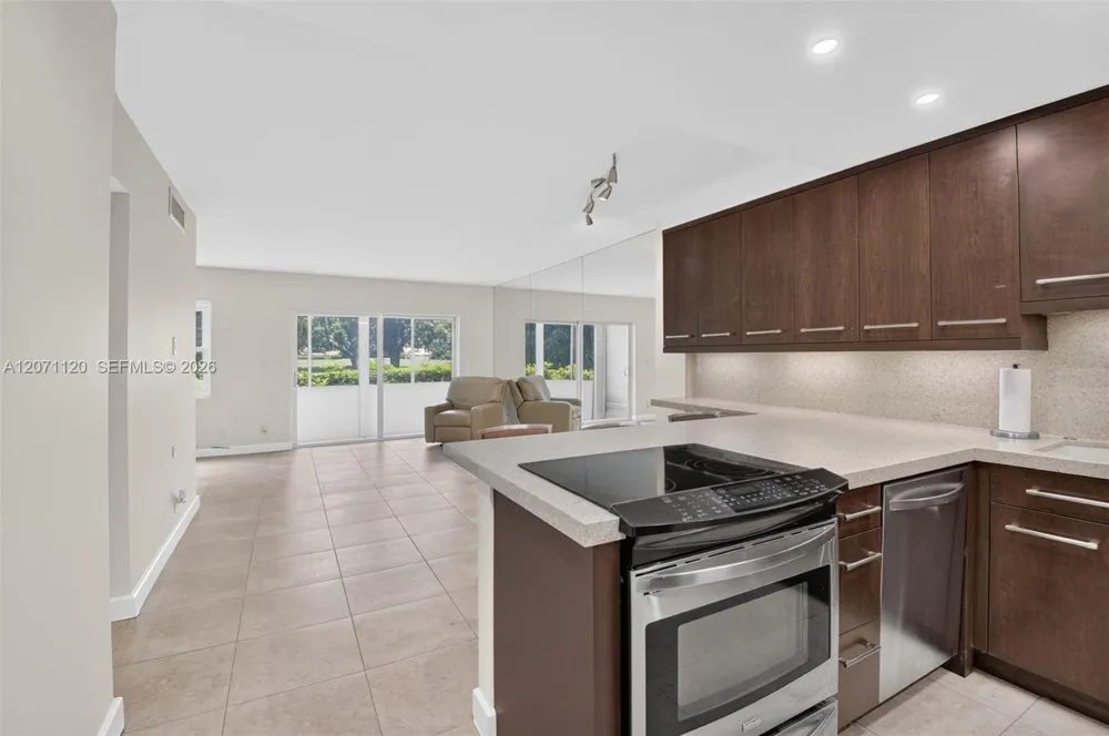 5501 NW 2nd Ave #106 Boca Raton, FL 33487