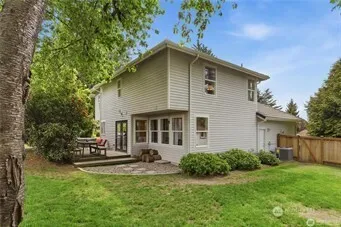 209 Casey Court Steilacoom, WA 98388