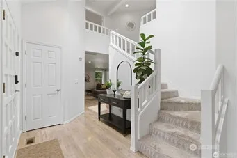 209 Casey Court Steilacoom, WA 98388