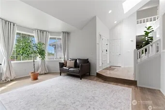 209 Casey Court Steilacoom, WA 98388