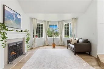 209 Casey Court Steilacoom, WA 98388