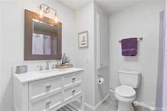209 Casey Court Steilacoom, WA 98388