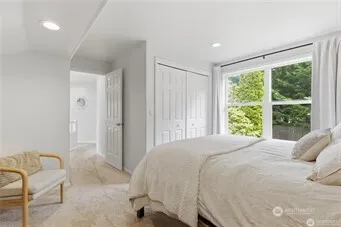 209 Casey Court Steilacoom, WA 98388