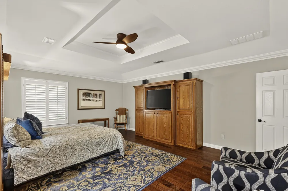 1946 Oakbluff Drive Carrollton, TX 75007