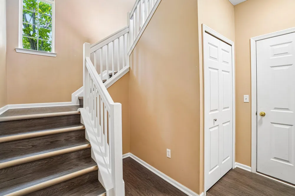 3361 Kneeland Circle Howell, MI 48843
