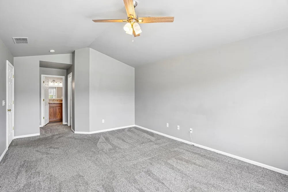 3361 Kneeland Circle Howell, MI 48843