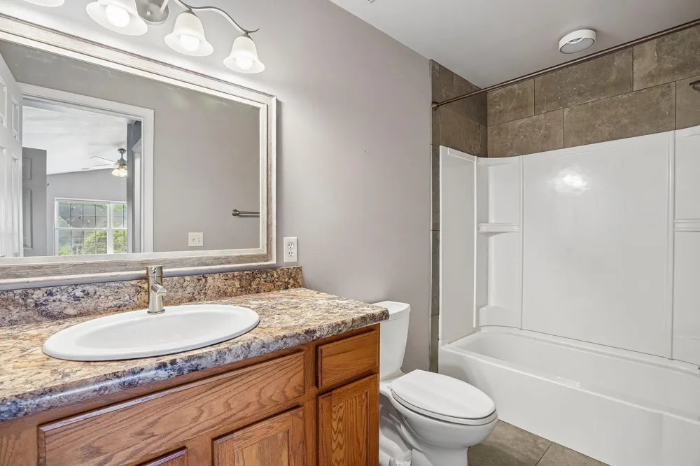 3361 Kneeland Circle Howell, MI 48843