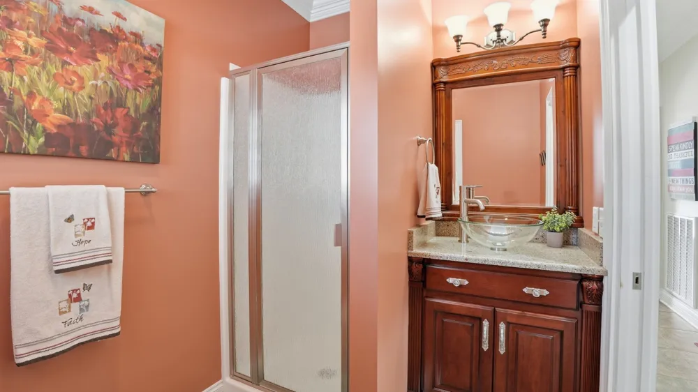 135 Vols Ln Estill Springs, TN 37330