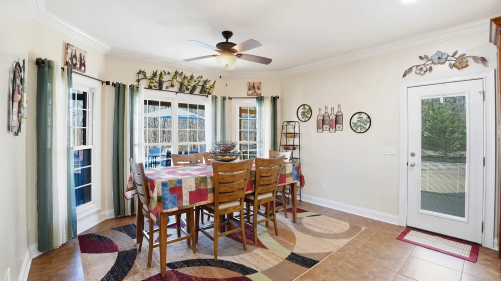 135 Vols Ln Estill Springs, TN 37330