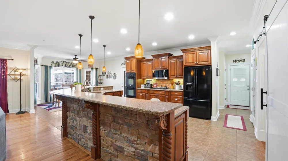 135 Vols Ln Estill Springs, TN 37330