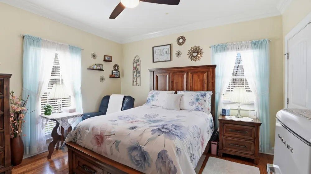 135 Vols Ln Estill Springs, TN 37330