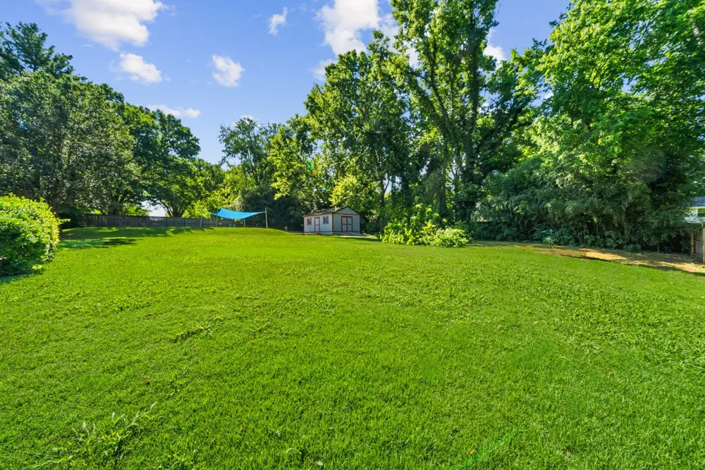 1206 Holly Hill Dr Franklin, TN 37064